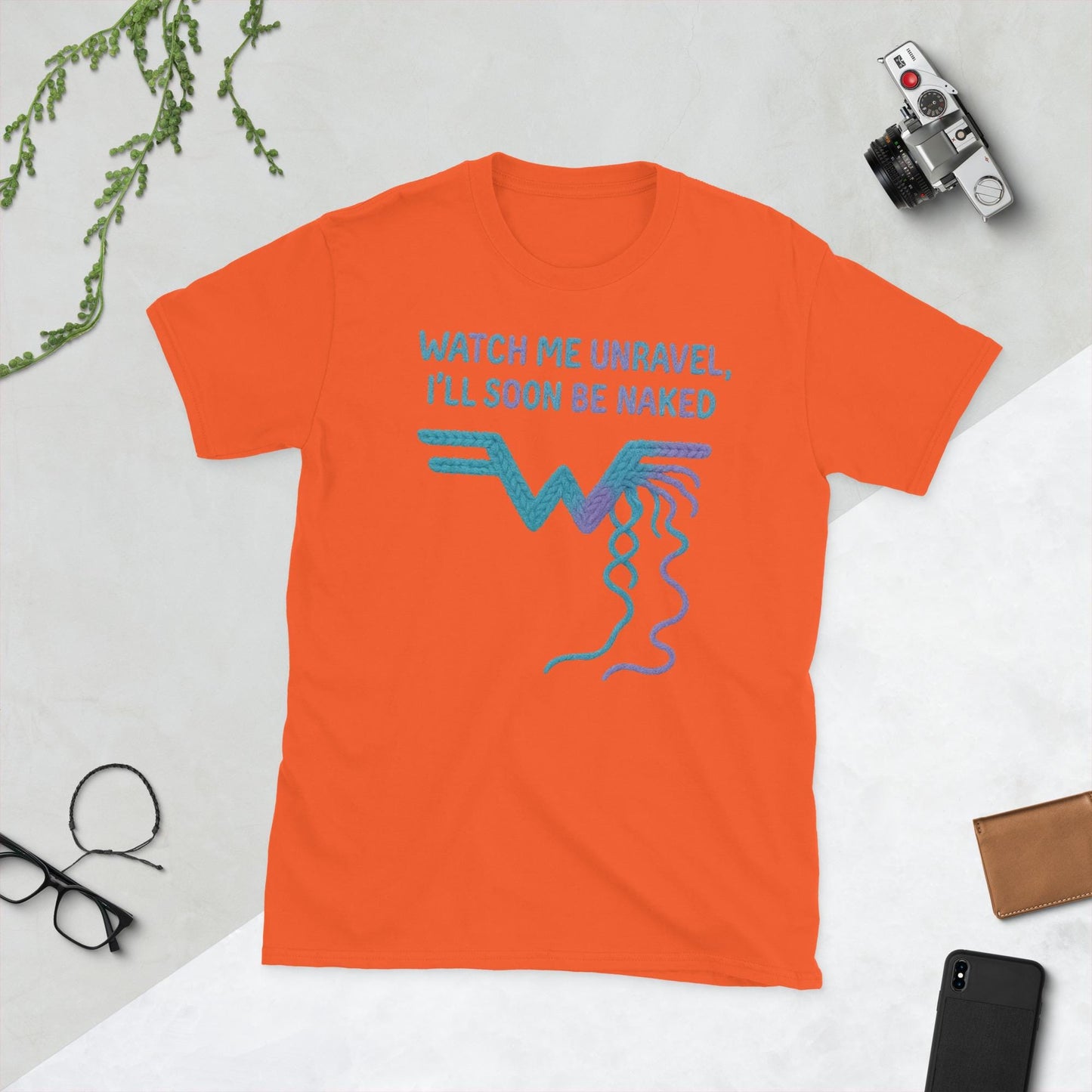 Watch Me Unravel Shirt – Weezer-Inspired Yarn Art Tee –  Alt Rock Graphic Shirt – Indie Band Fan Gift- Unisex T-Shirt