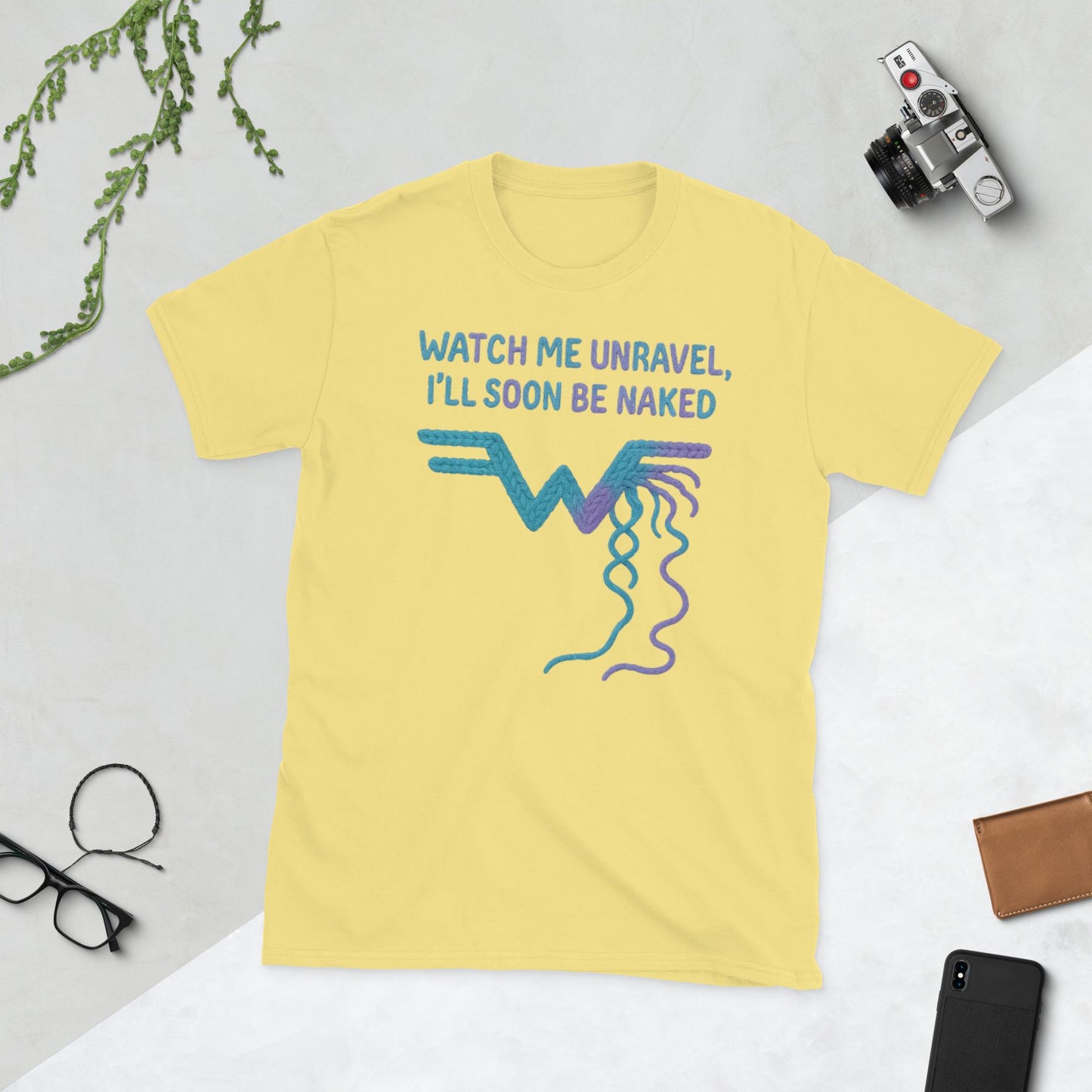 Watch Me Unravel Shirt – Weezer-Inspired Yarn Art Tee –  Alt Rock Graphic Shirt – Indie Band Fan Gift- Unisex T-Shirt